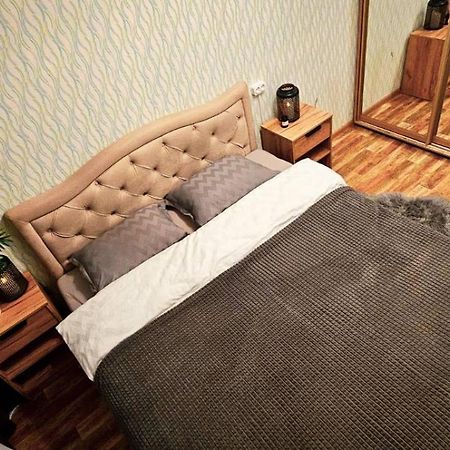 2К Апартаменты В Центре Поселение 24 На 7 Kryvyj Rih Esterno foto